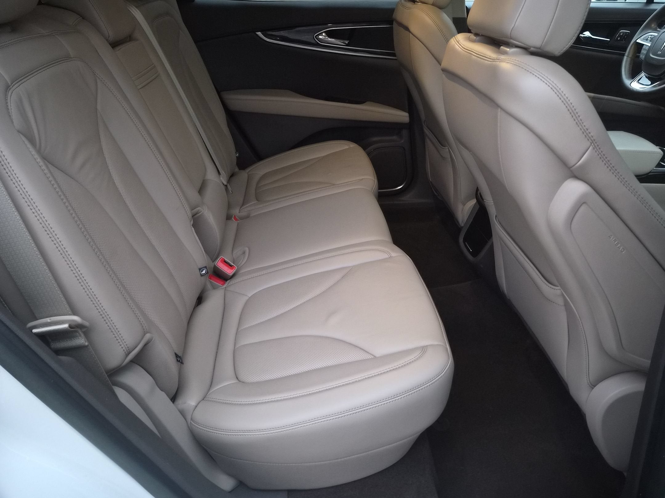 2021 Lincoln Nautilus Standard