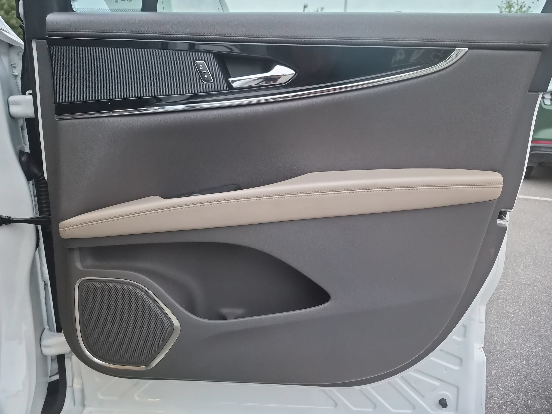 2021 Lincoln Nautilus Standard