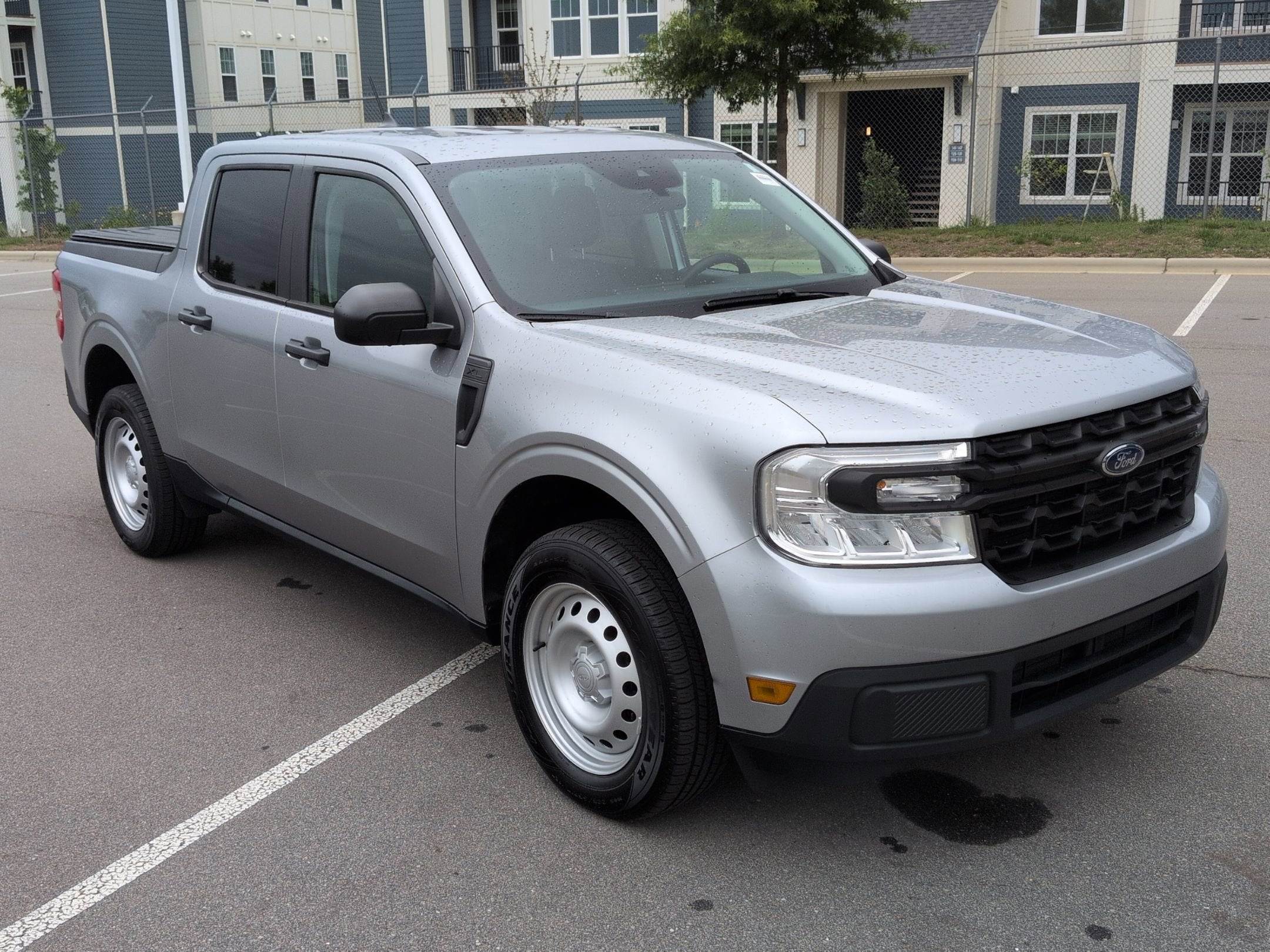 2023 Ford Maverick XL