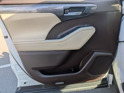 2021 Toyota Highlander Platinum
