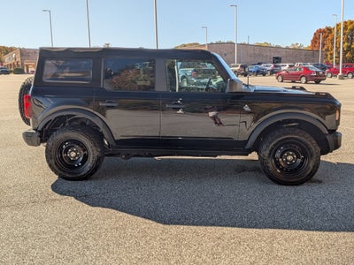 2022 Ford Bronco Black Diamond