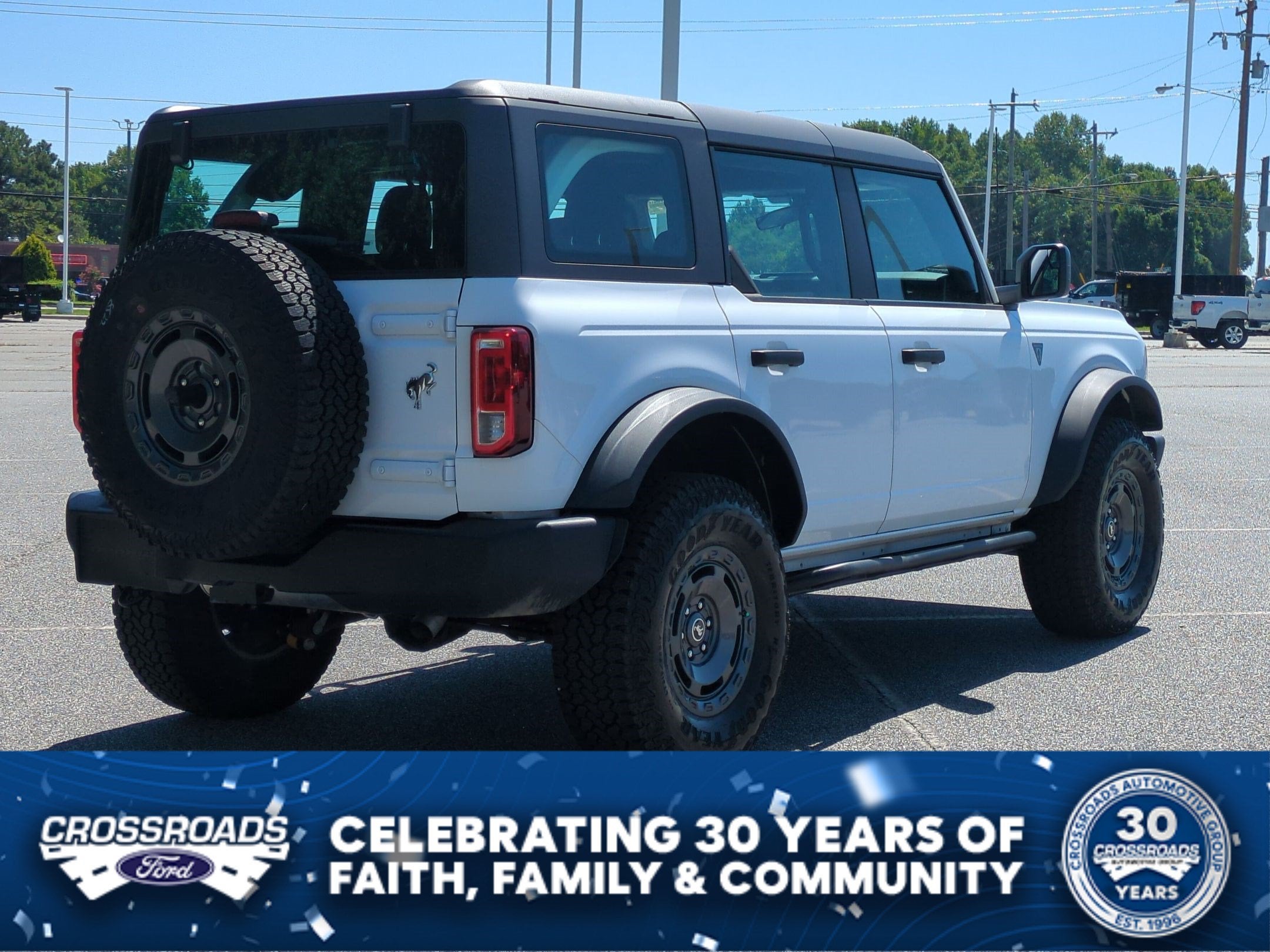 2025 Ford Bronco Base