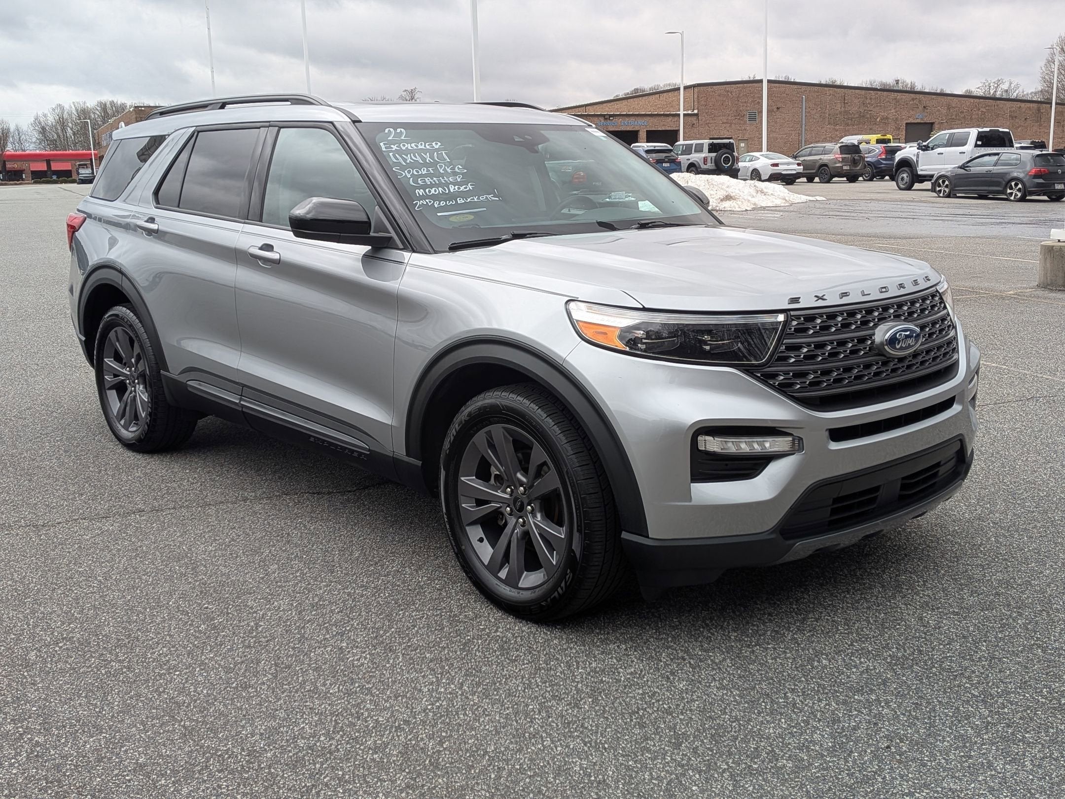 2022 Ford Explorer XLT
