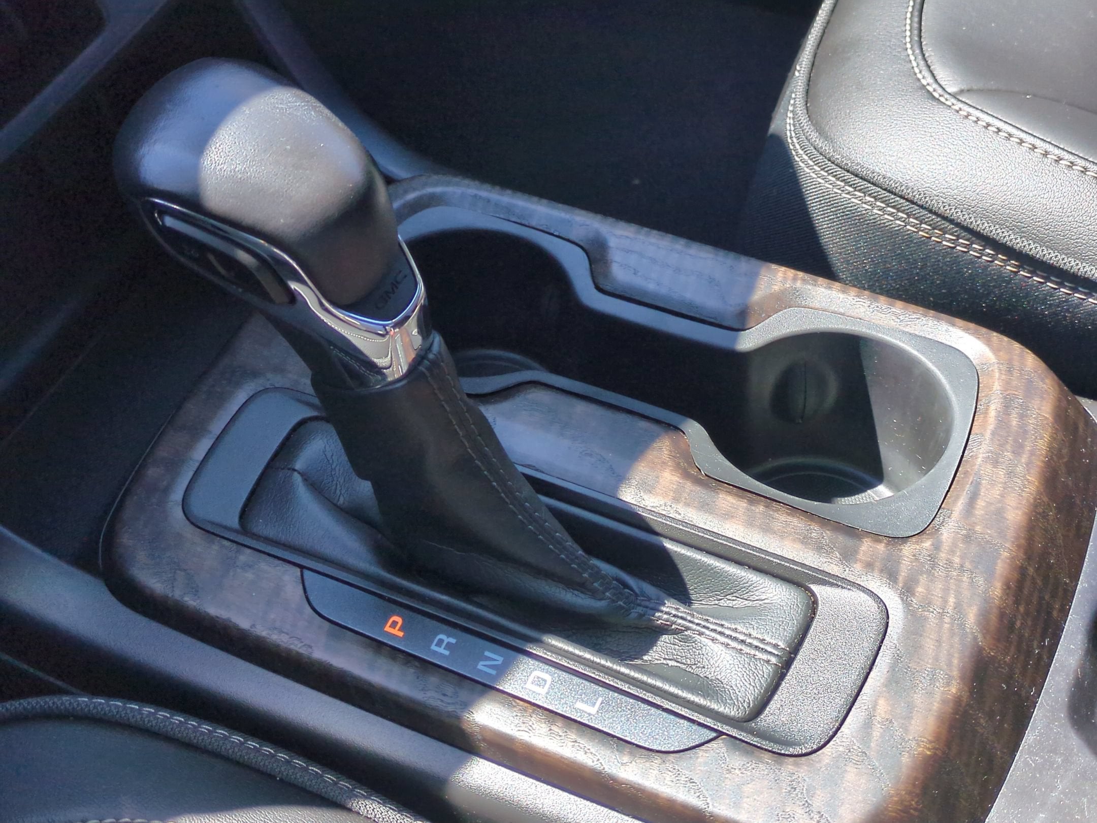 2022 GMC Canyon 4WD Denali