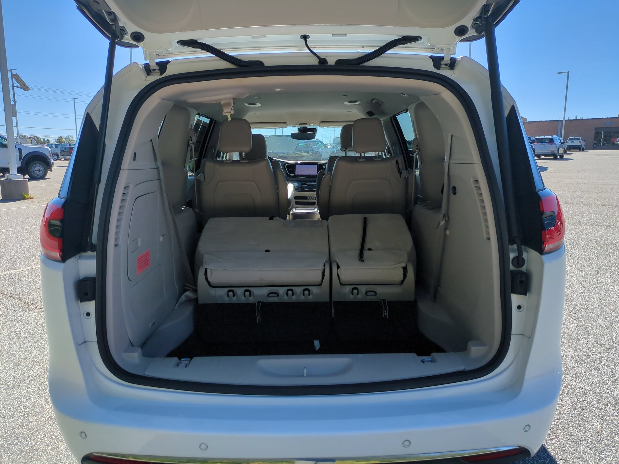 2021 Chrysler Pacifica Hybrid Touring L
