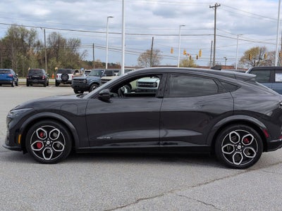 2022 Ford Mustang Mach-E GT
