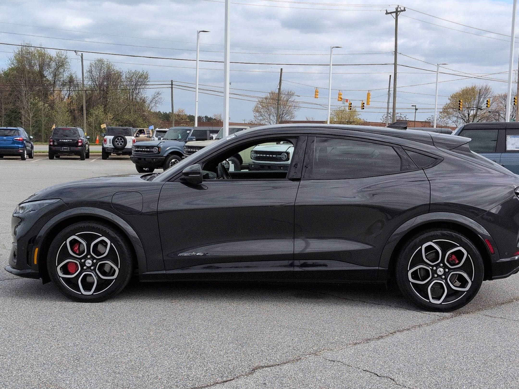 2022 Ford Mustang Mach-E GT