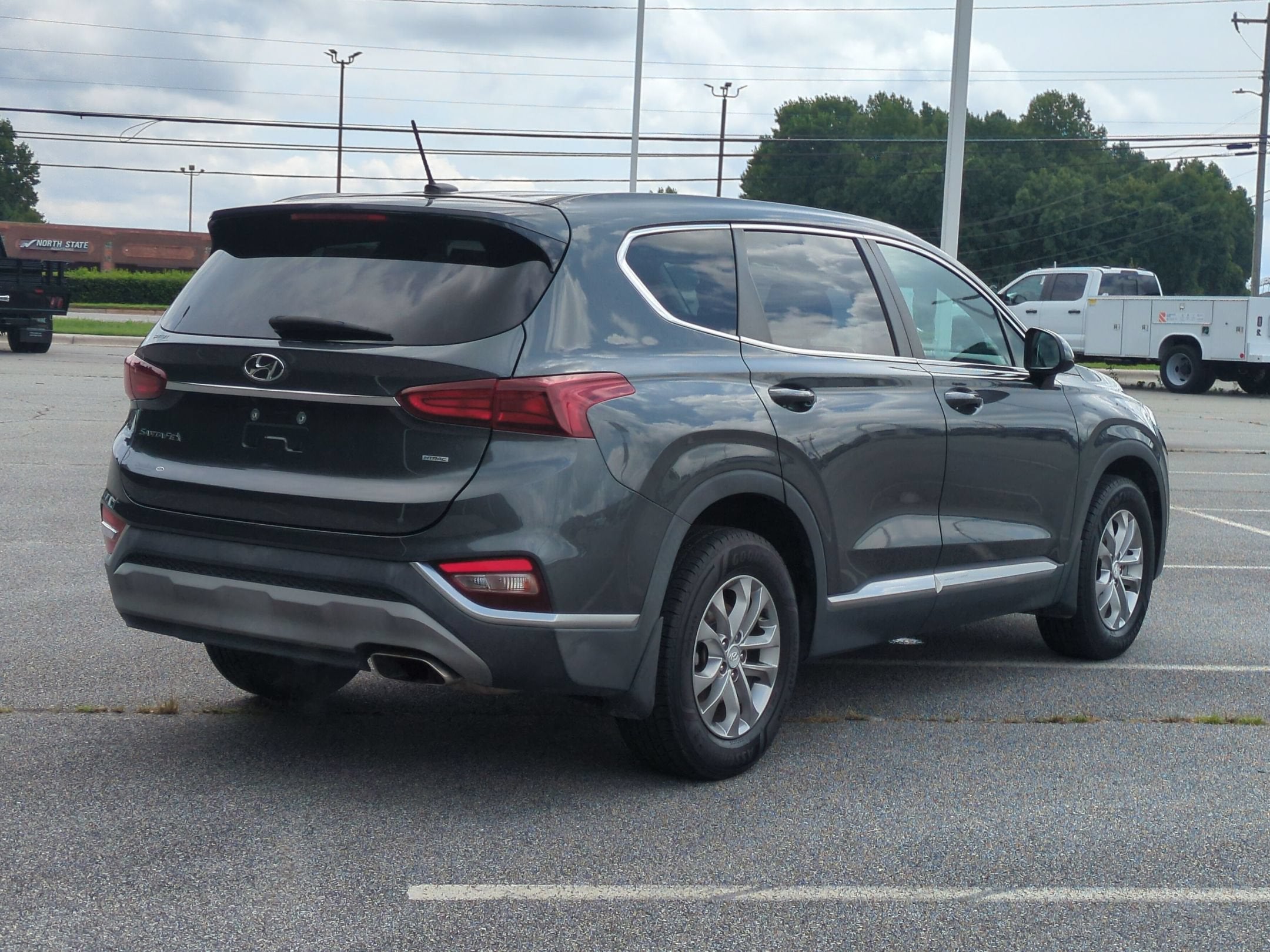 2020 Hyundai Santa Fe SE