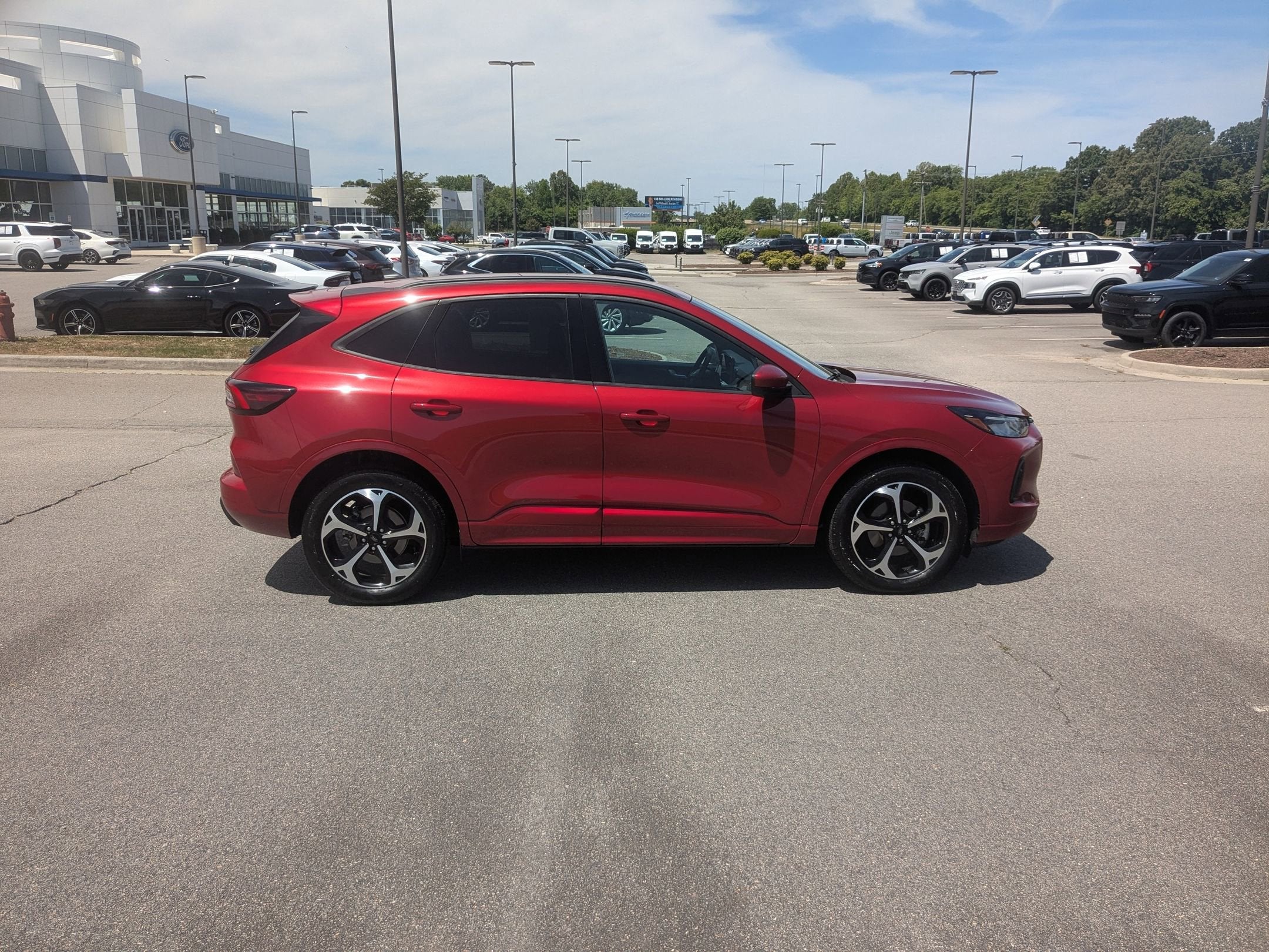 2024 Ford Escape ST-Line Select