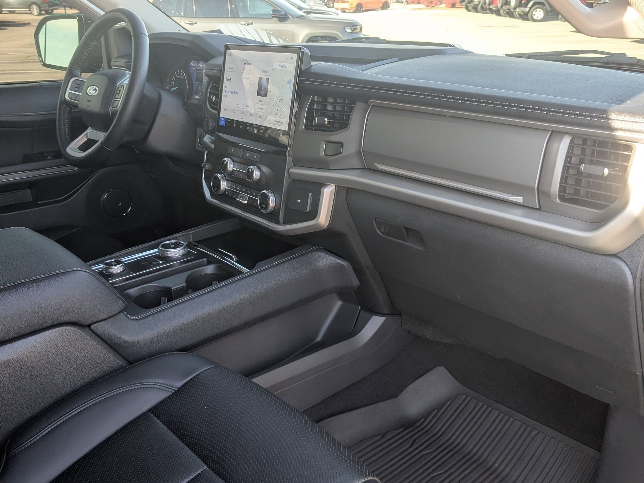 2024 Ford Expedition XLT