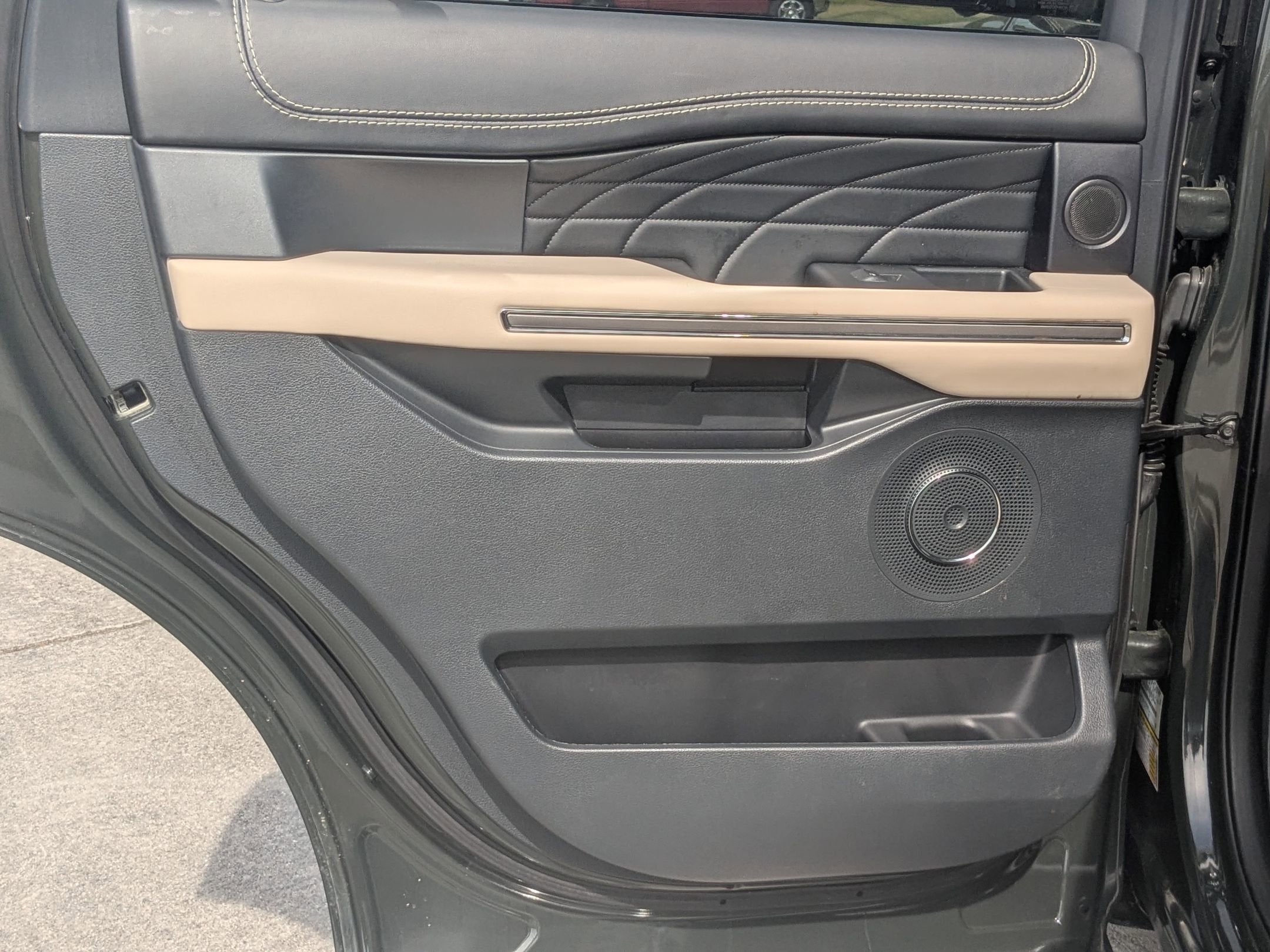 2022 Ford Expedition Platinum