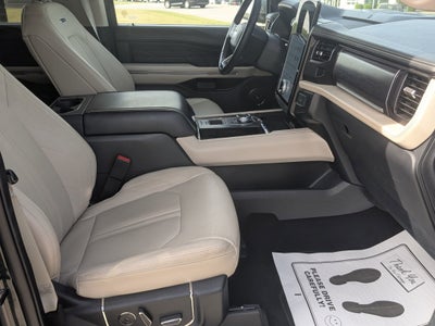 2022 Ford Expedition Platinum