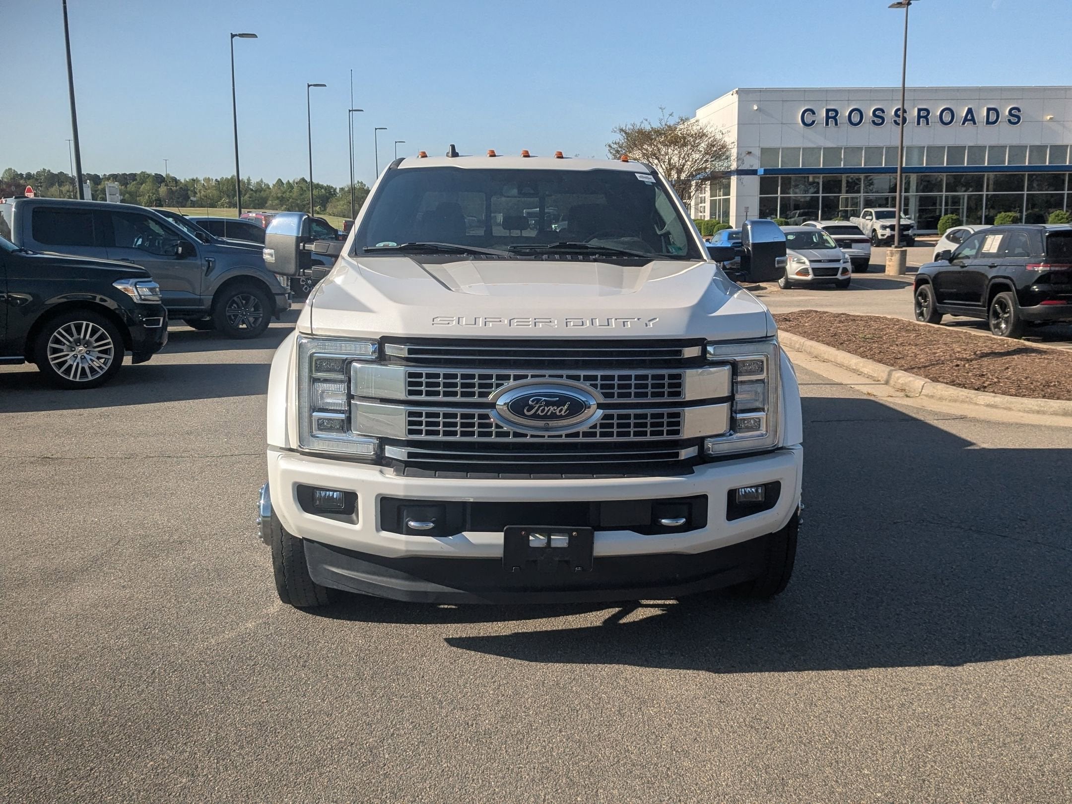 2019 Ford Super Duty F-450 DRW Platinum