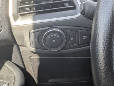 2022 Ford Edge SE