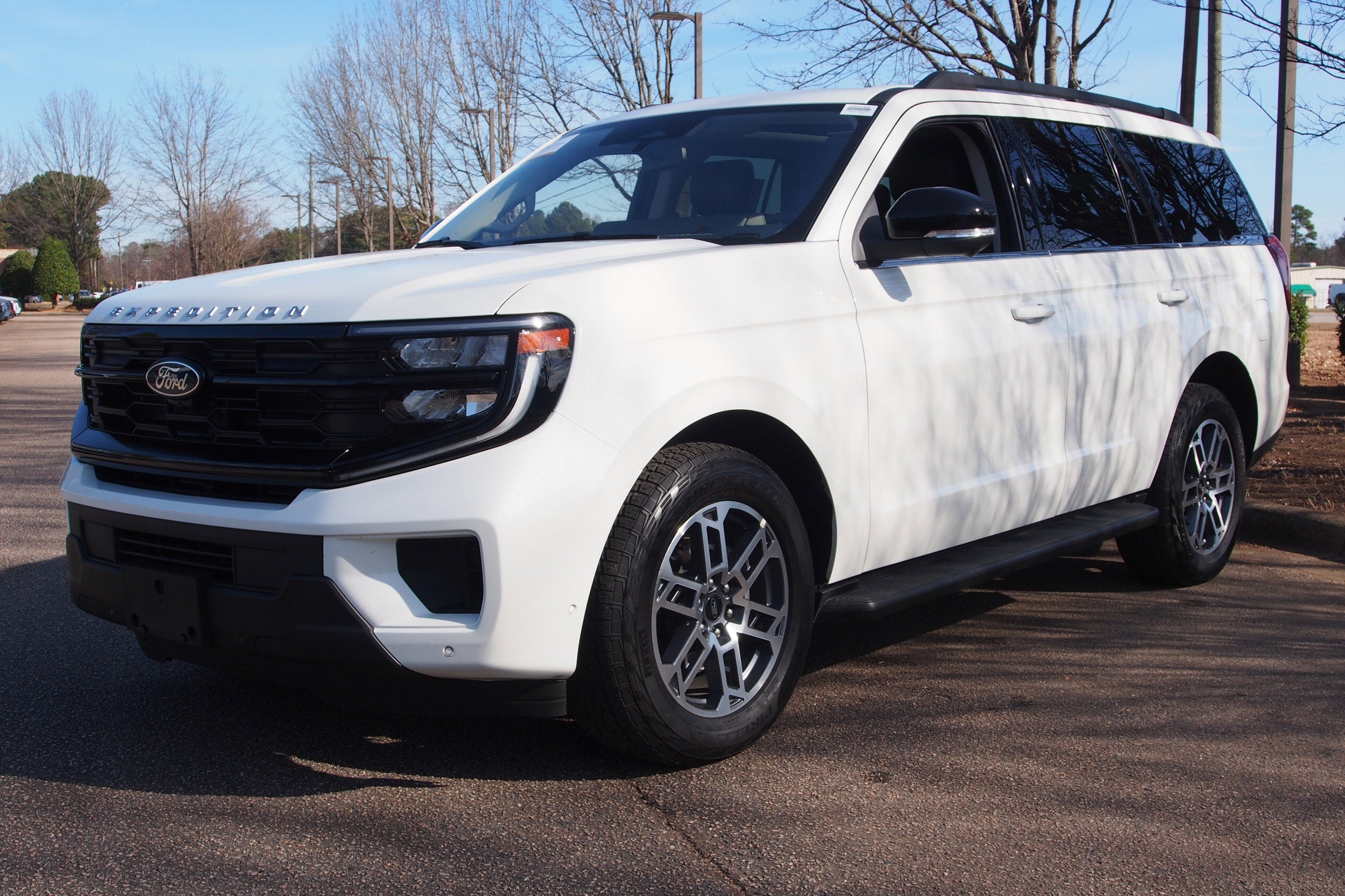 2025 Ford Expedition Active