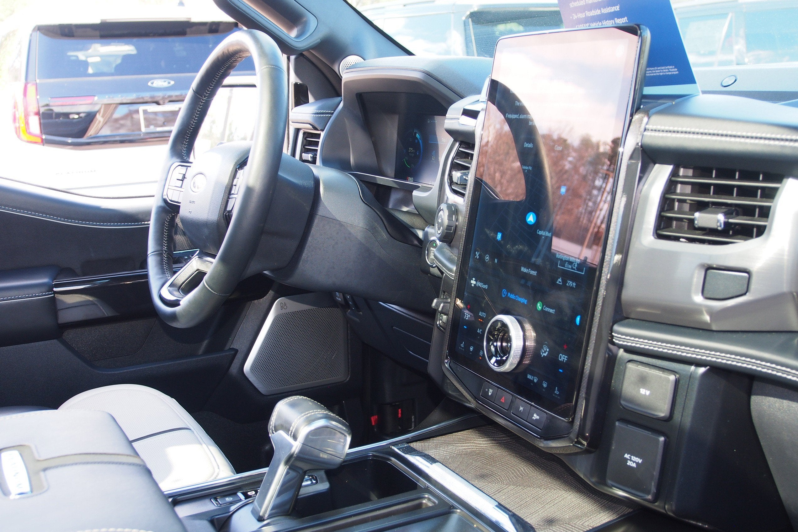 2023 Ford F-150 Lightning Platinum