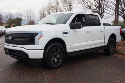 2025 Ford F-150 Lightning Flash