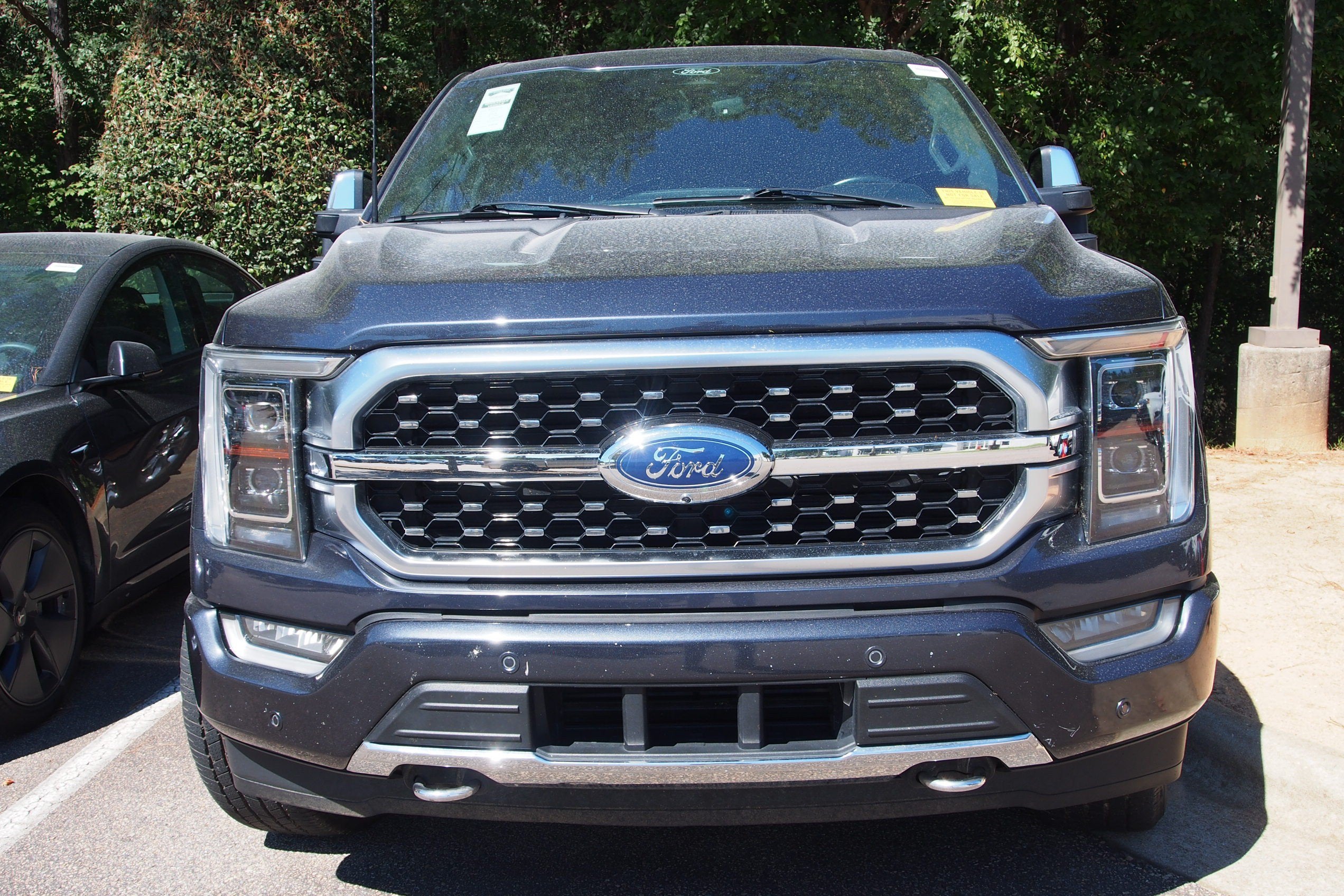 2022 Ford F-150 Platinum