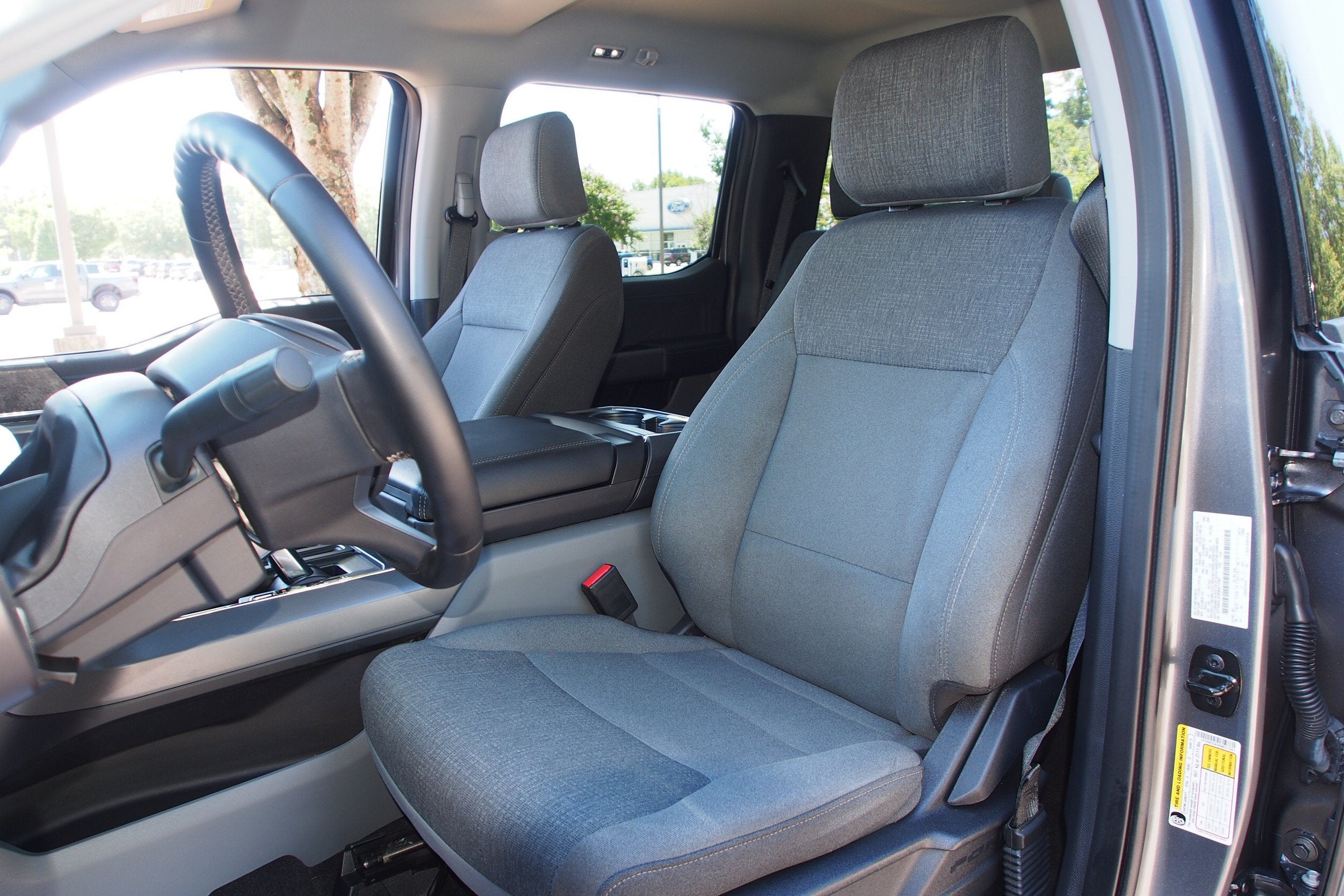 2024 Ford F-150 Lightning XLT