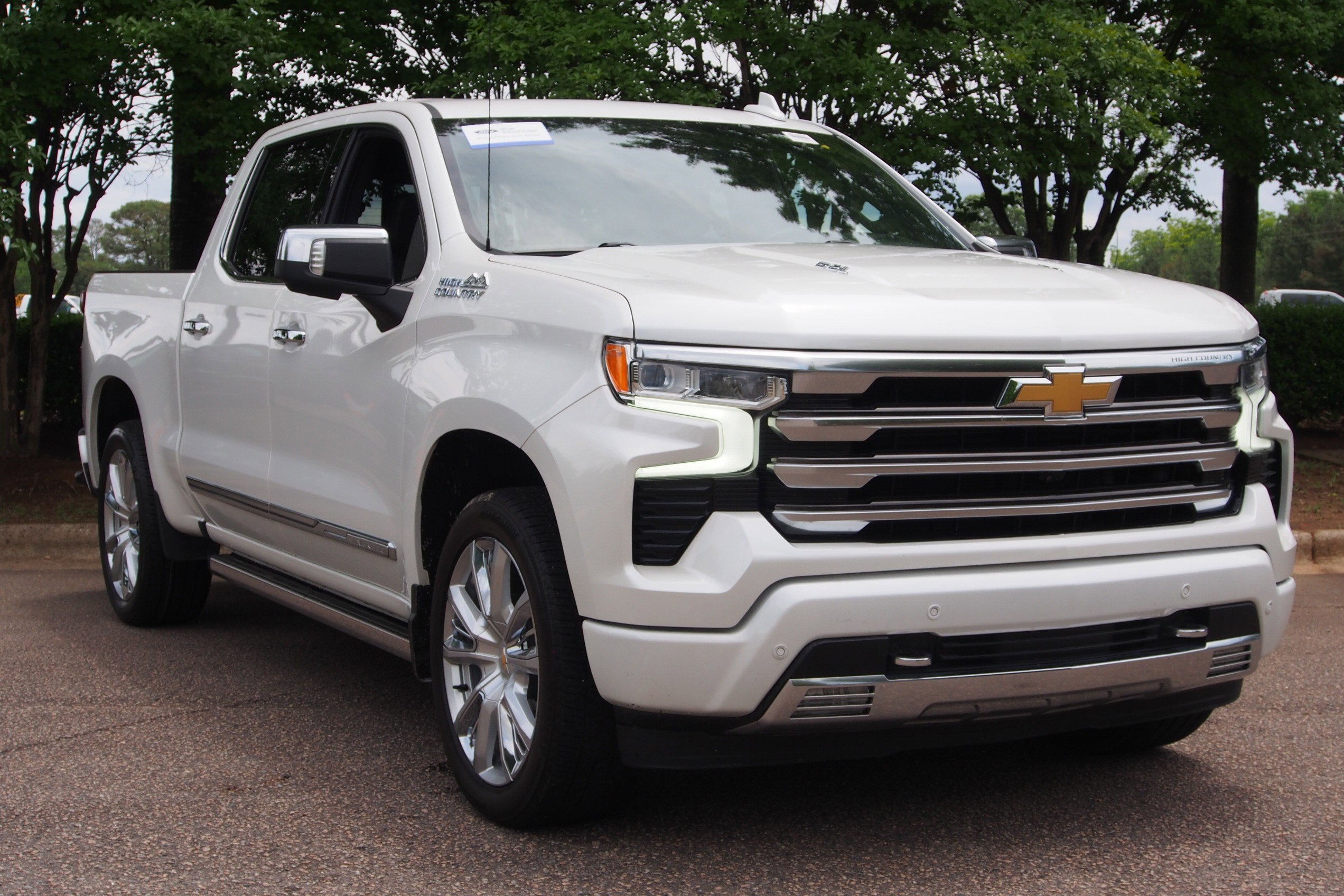 2023 Chevrolet Silverado 1500 High Country