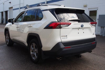 2022 Toyota RAV4 Hybrid XLE