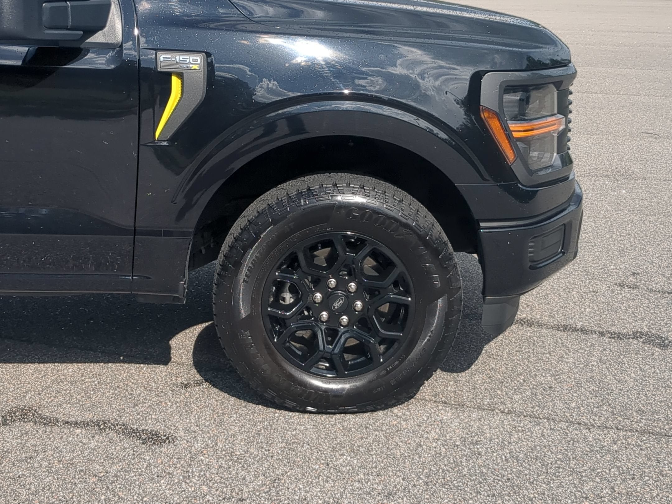 2025 Ford F-150 STX