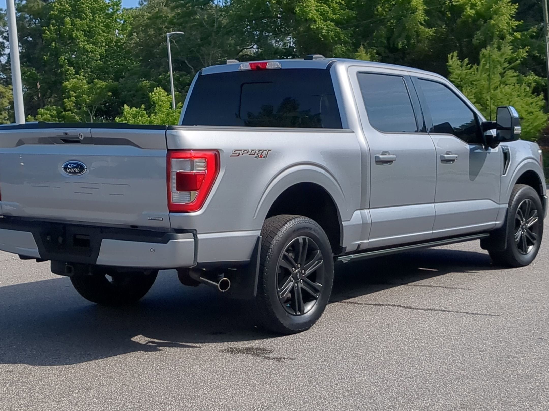 2022 Ford F-150 LARIAT