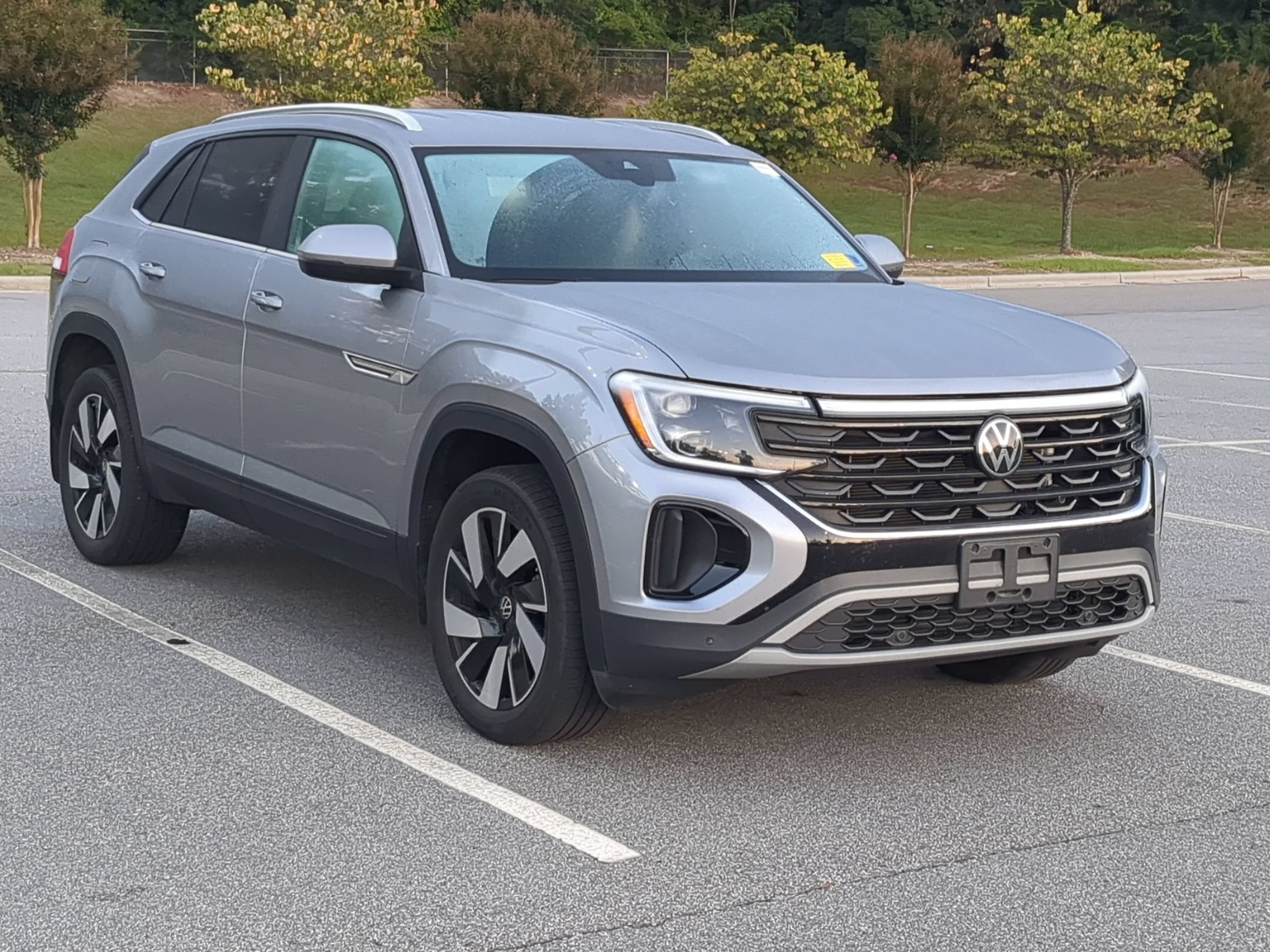 2024 Volkswagen Atlas Cross Sport SE w/Tech