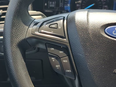 2022 Ford Edge SE