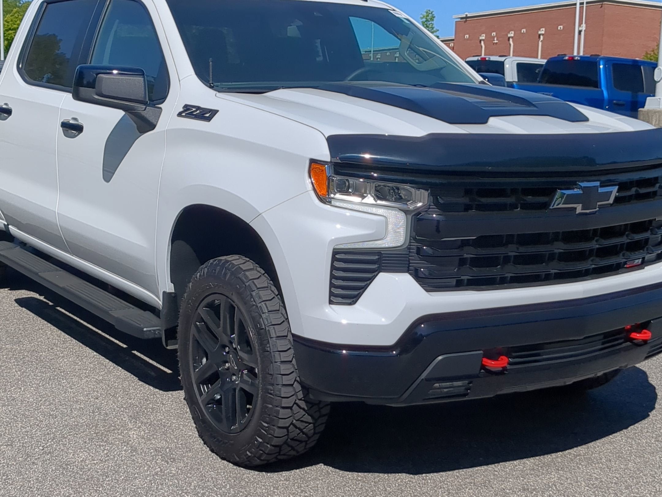 2025 Chevrolet Silverado 1500 LT Trail Boss
