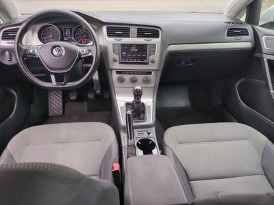 2016 Volkswagen Golf TSI S