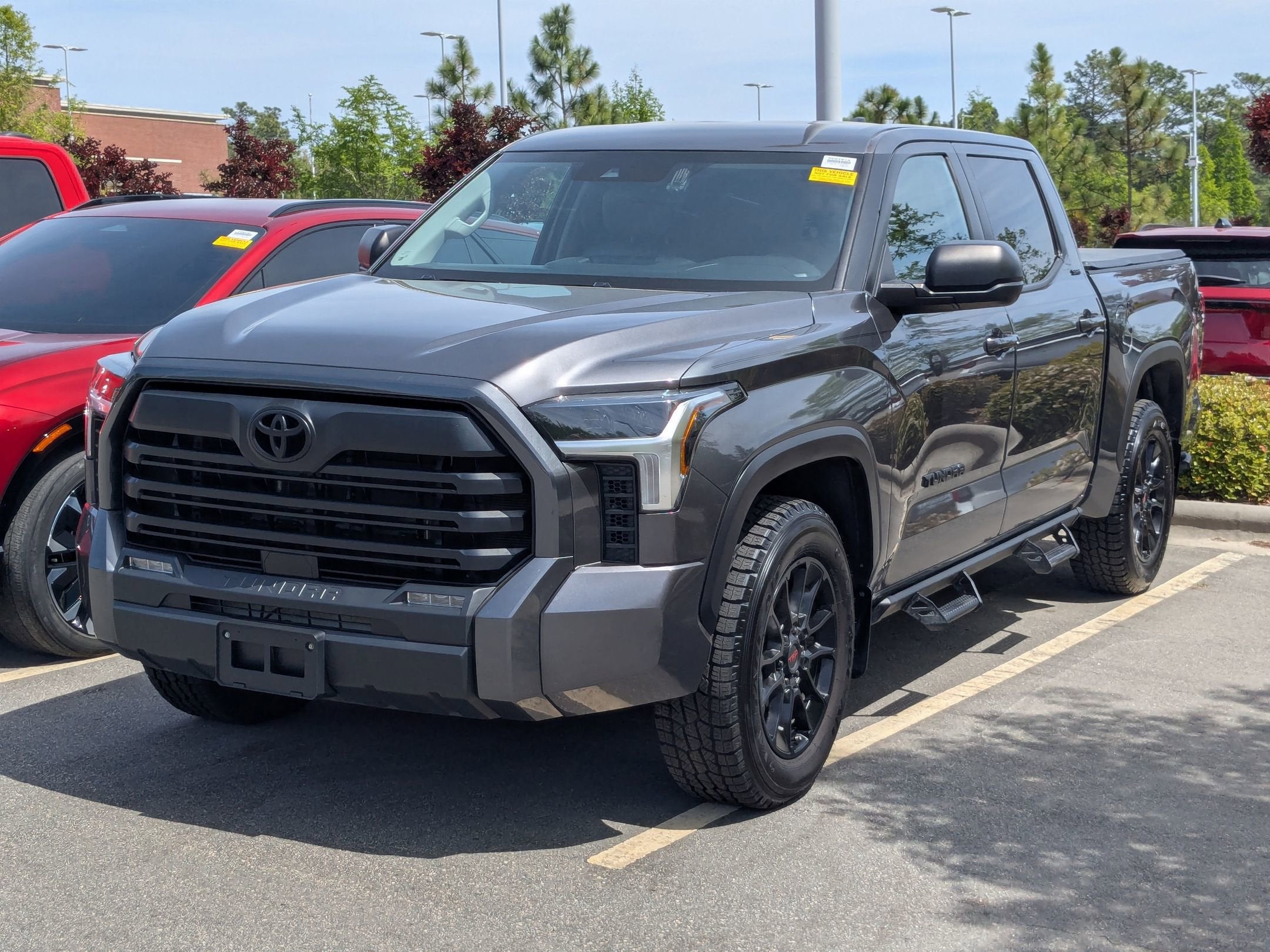 2024 Toyota Tundra 4WD SR5