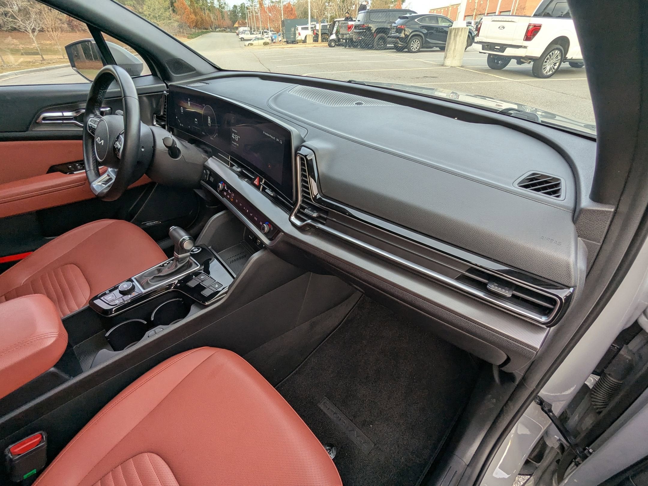 2024 Kia Sportage SX