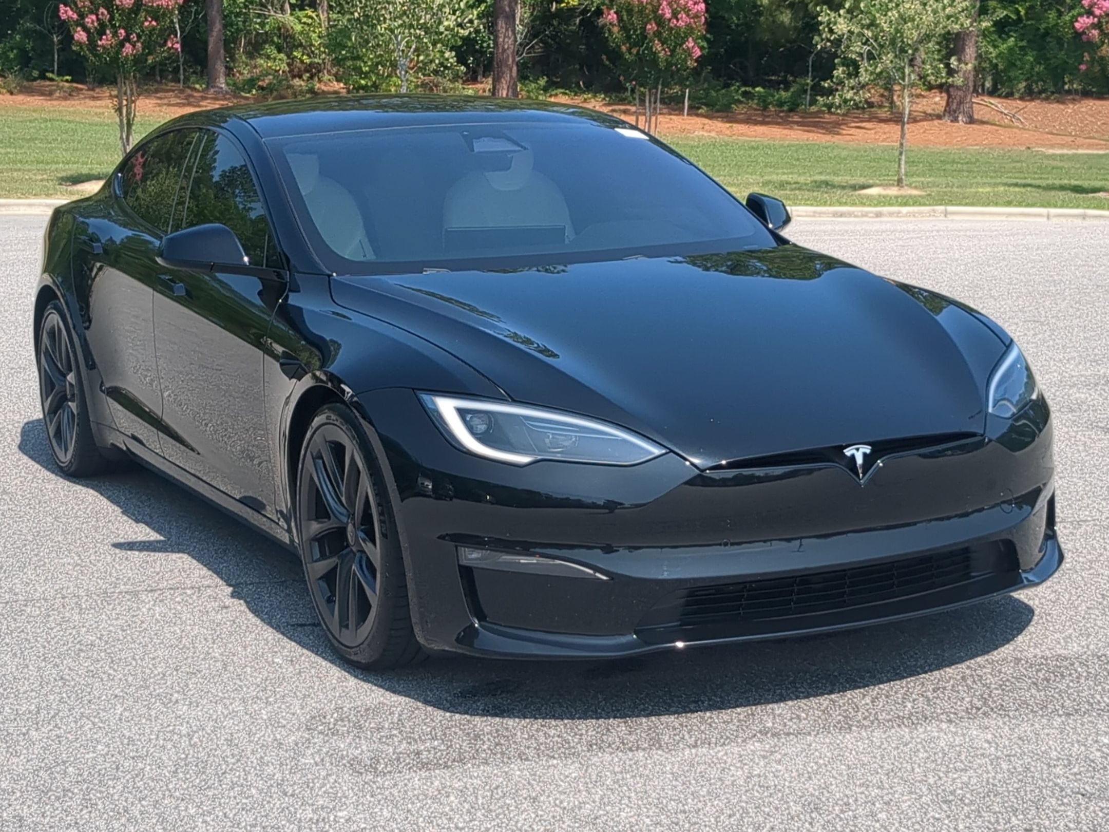 2023 Tesla Model S Plaid