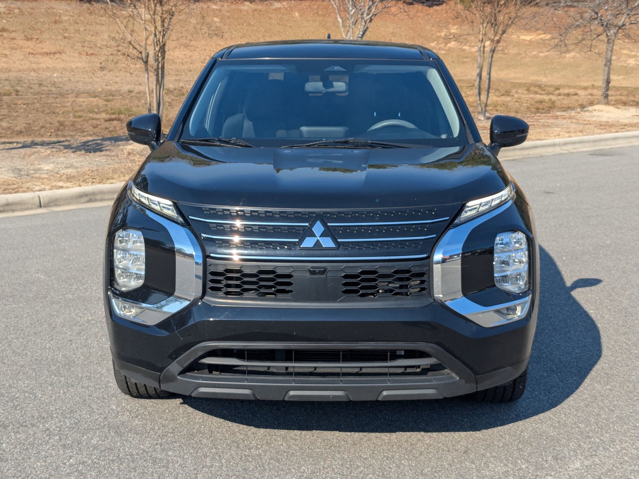 2022 Mitsubishi Outlander ES