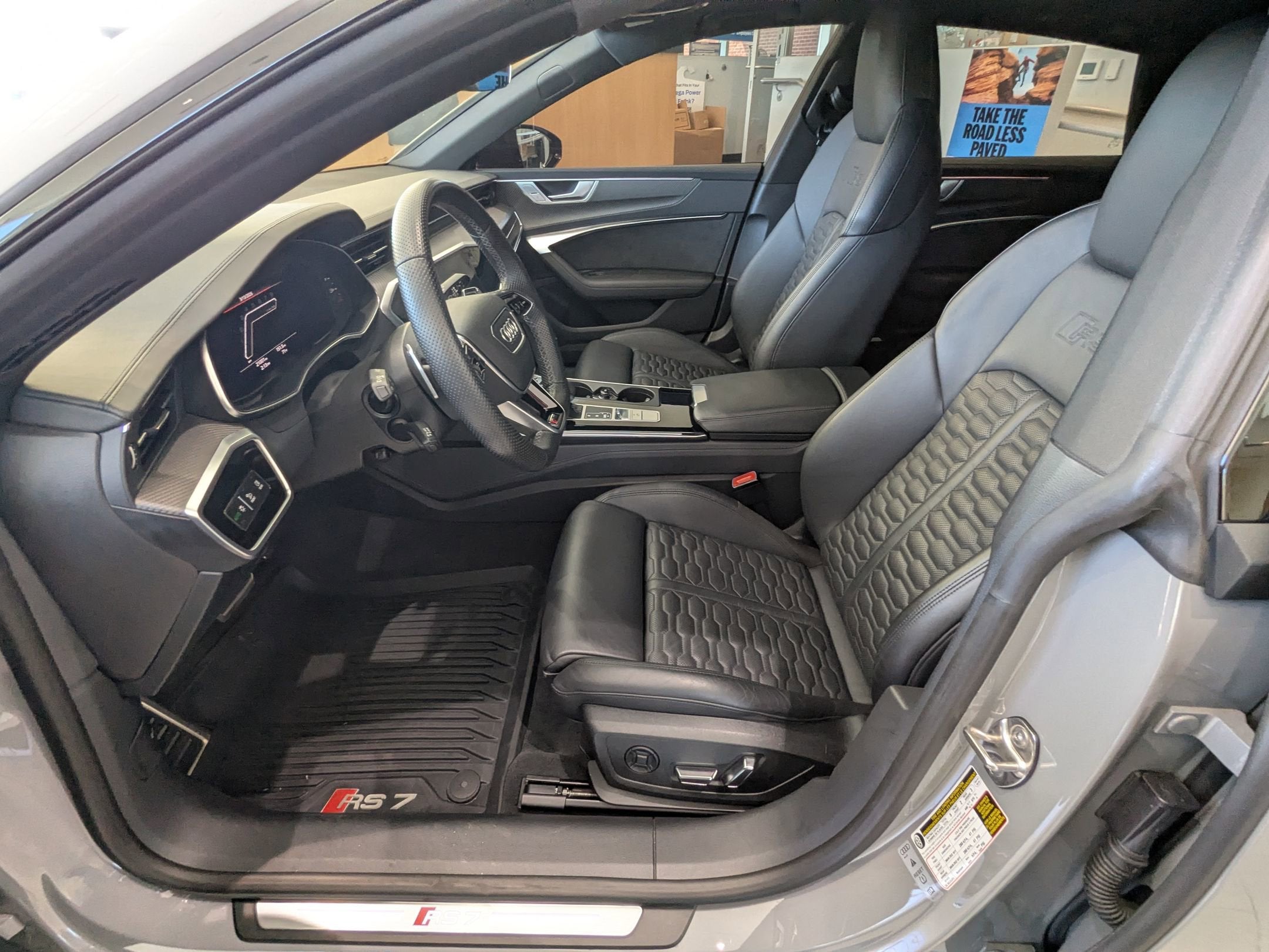 2023 Audi RS 7 4.0T