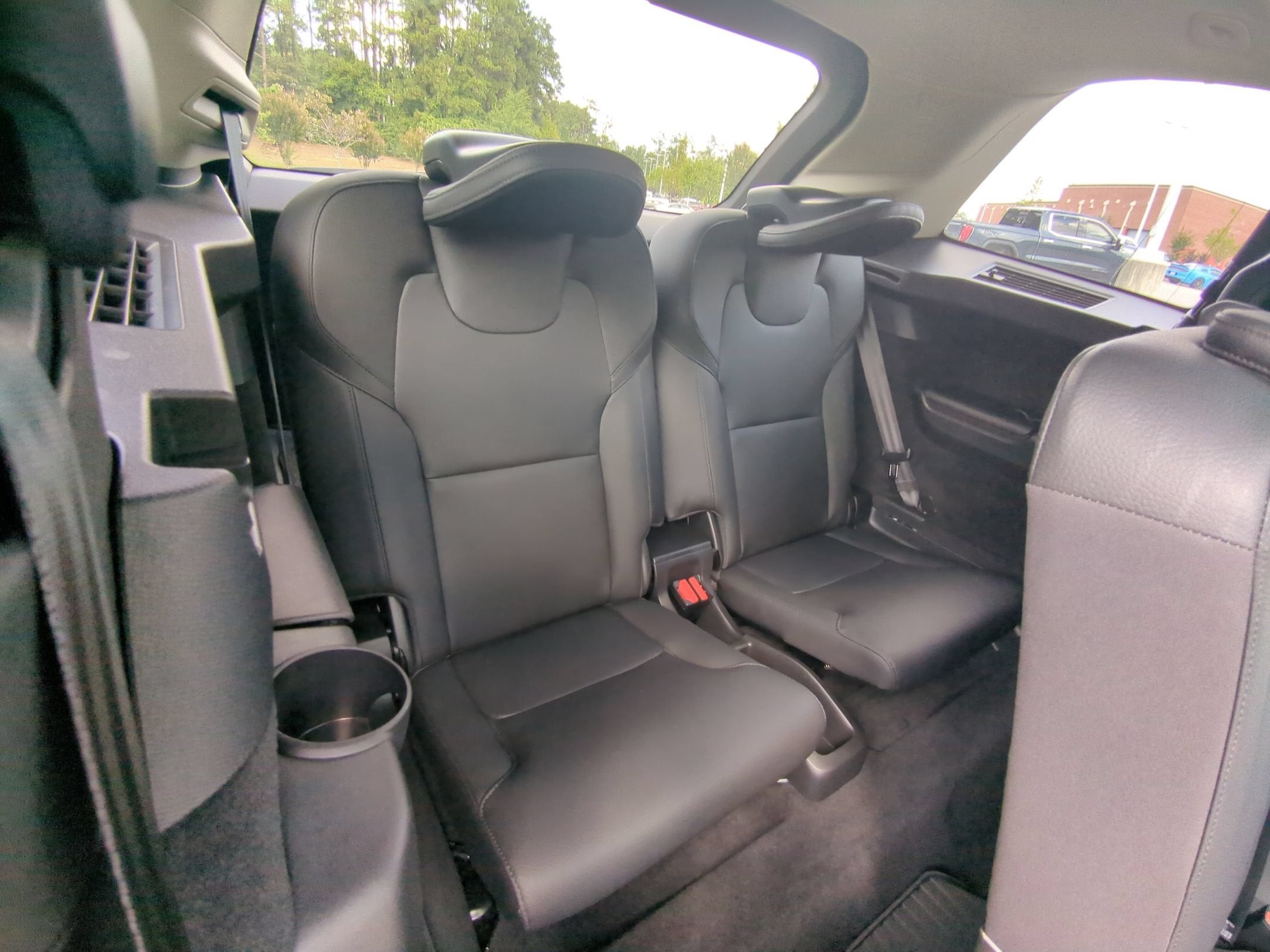 2024 Volvo XC90 Plus Bright Theme