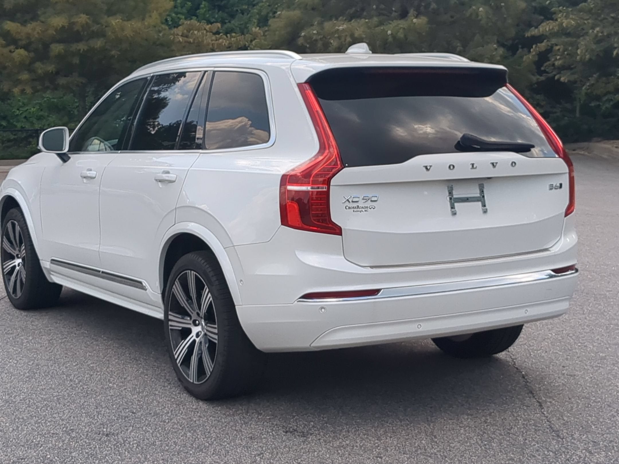 2024 Volvo XC90 Plus Bright Theme