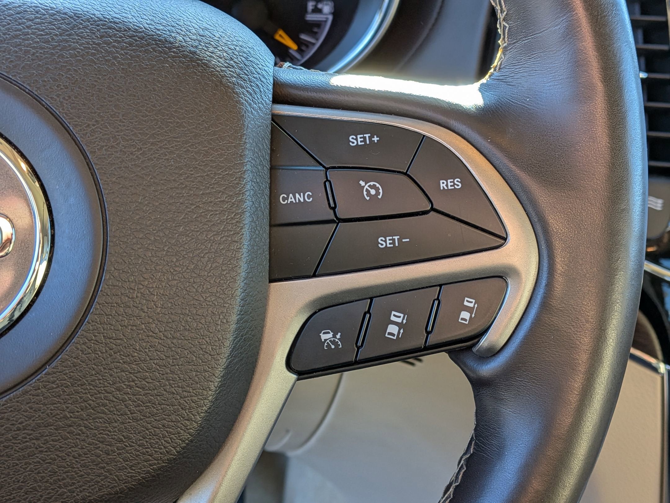 2019 Jeep Grand Cherokee Overland