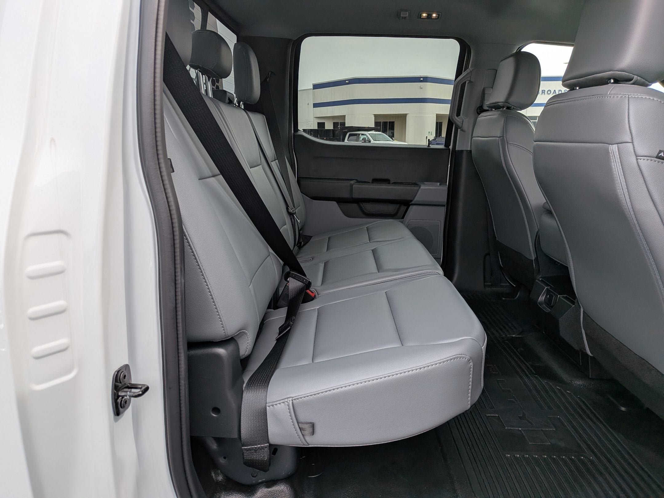 2025 Ford Super Duty F-450 DRW XL