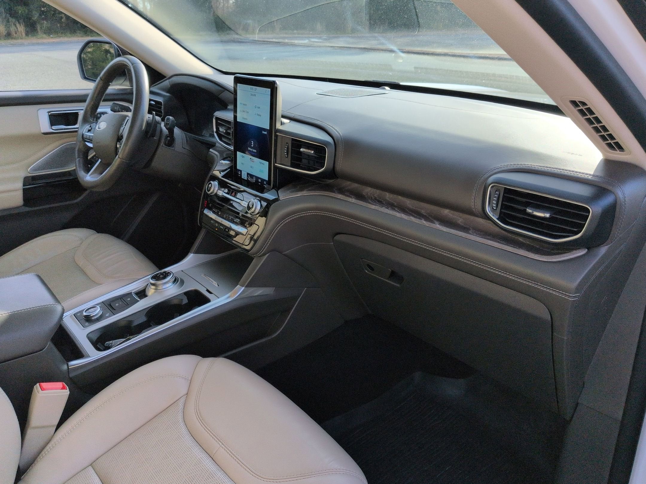 2021 Ford Explorer Platinum