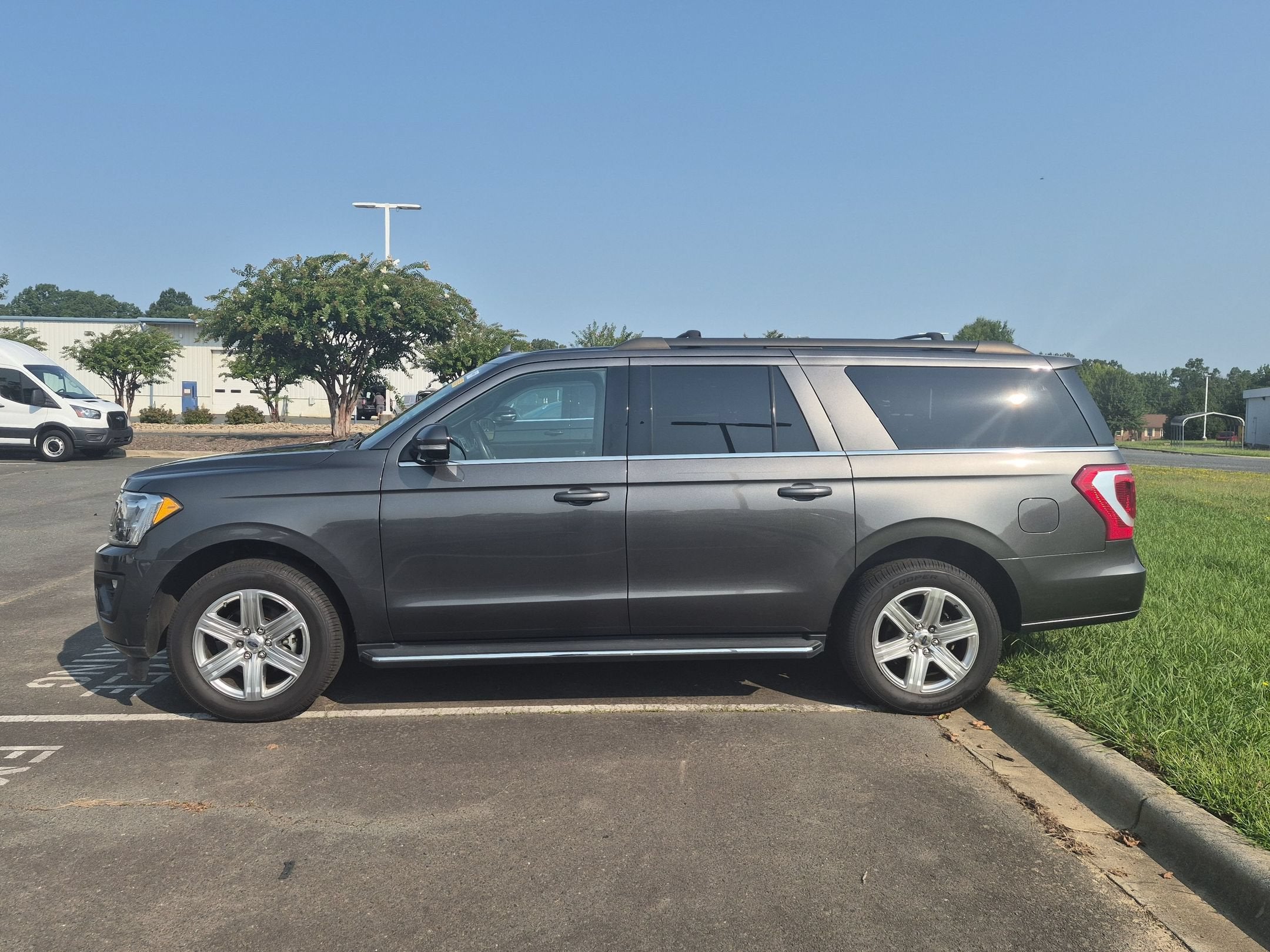 2020 Ford Expedition Max XLT