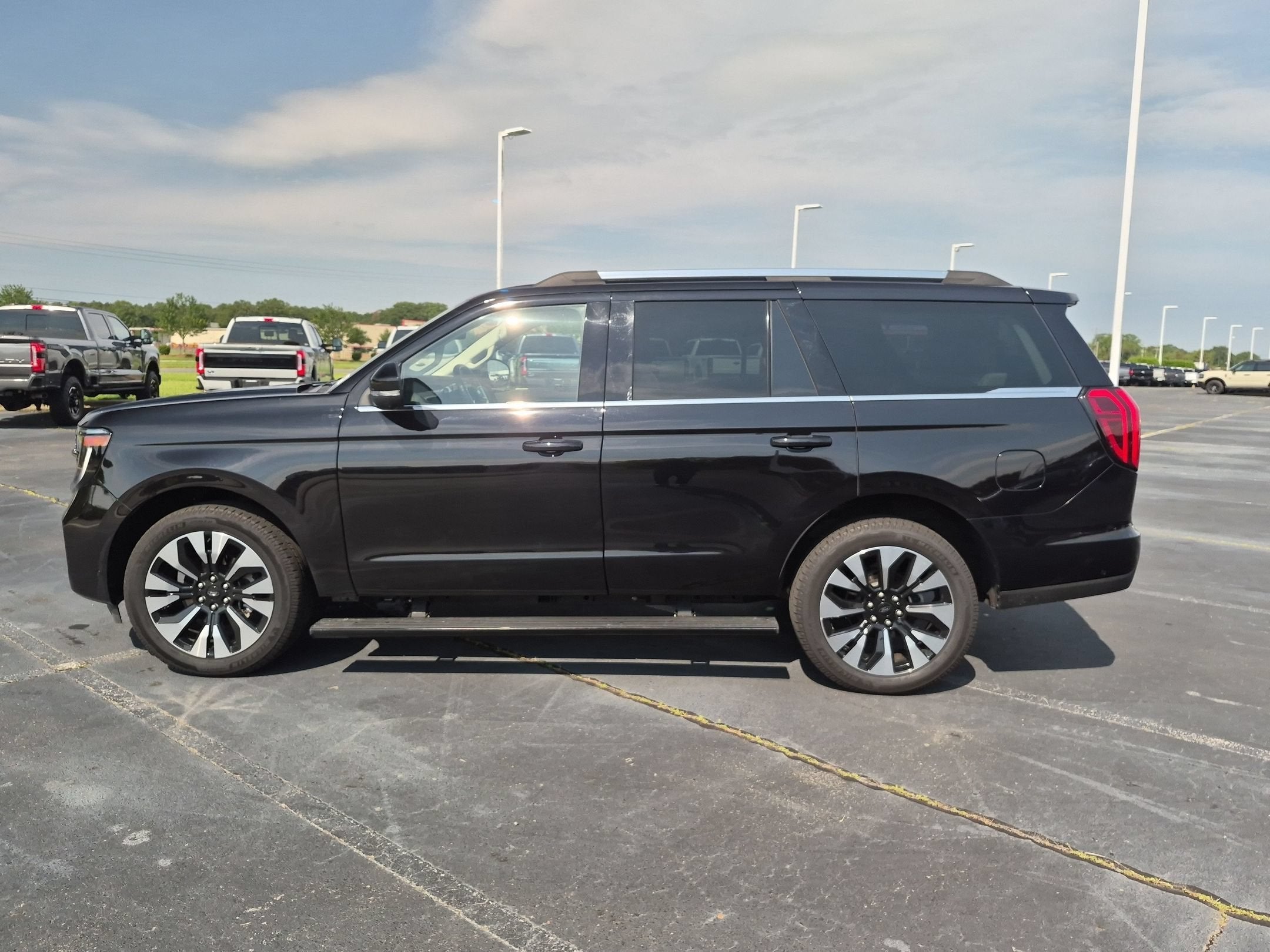 2025 Ford Expedition Platinum