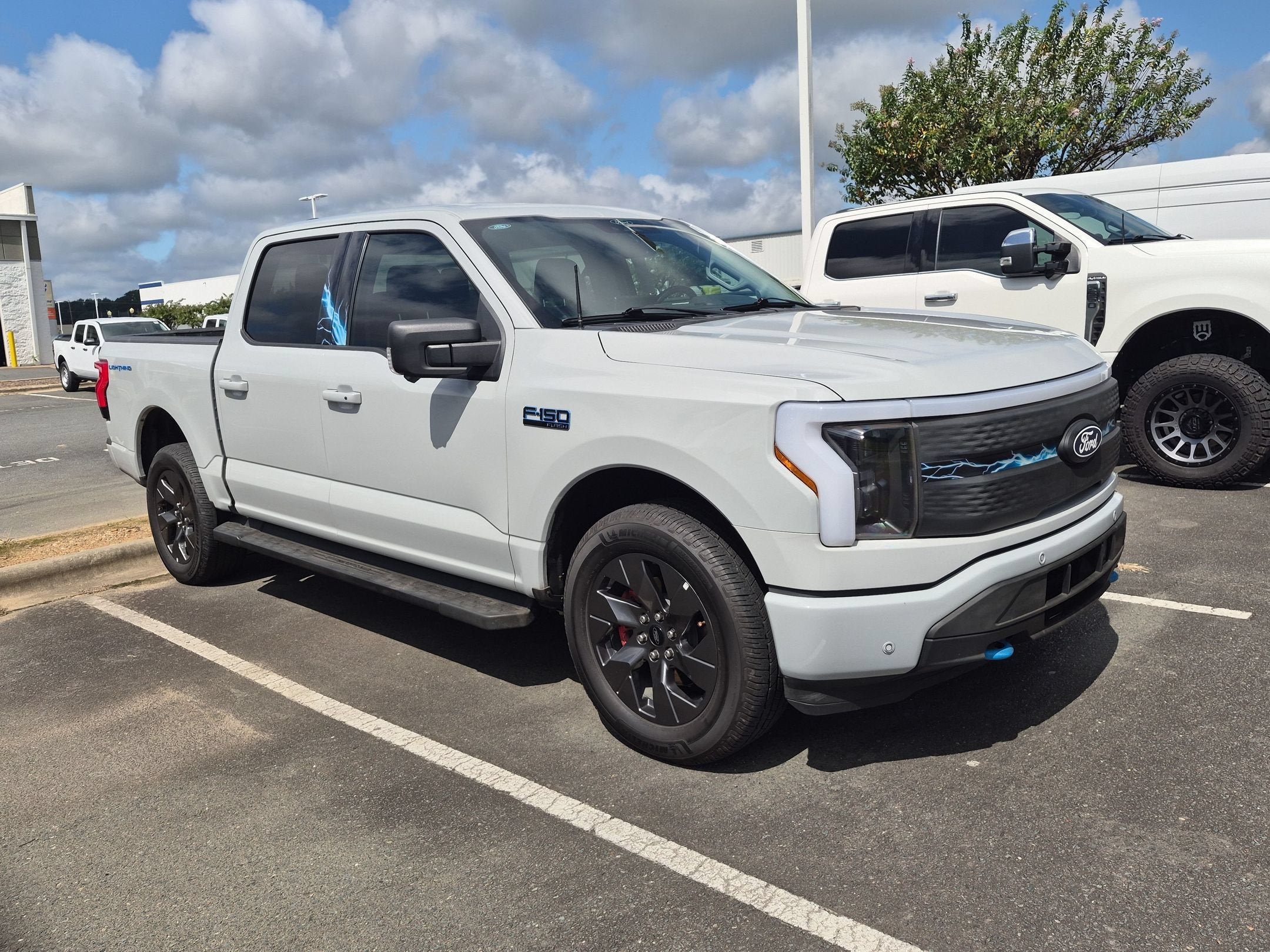 2024 Ford F-150 Lightning Flash