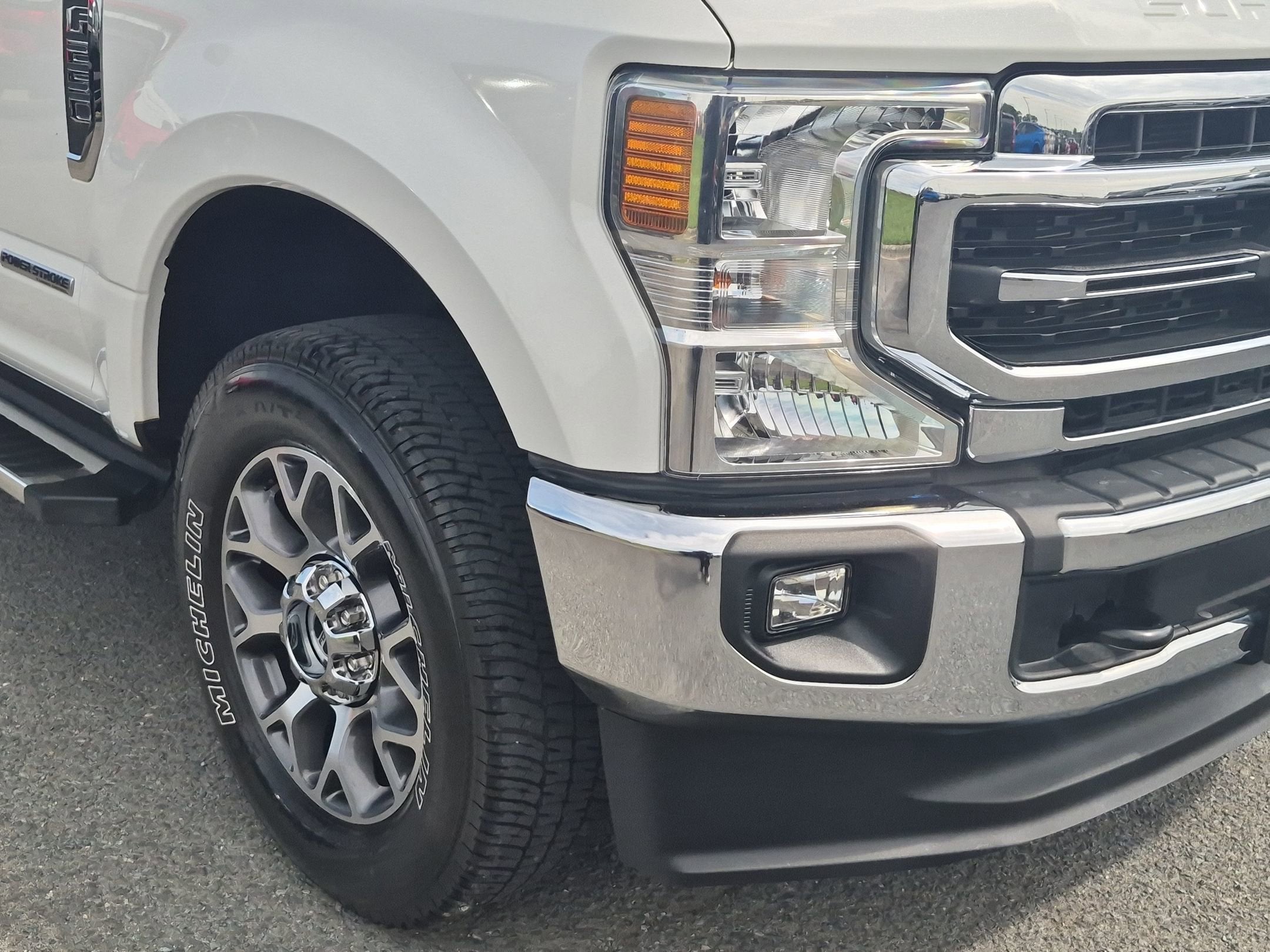 2022 Ford Super Duty F-250 SRW LARIAT