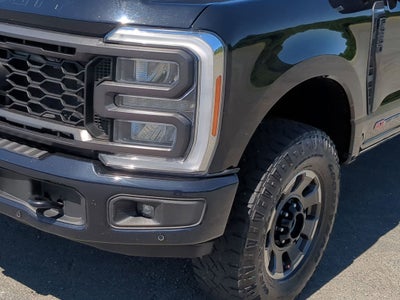 2023 Ford Super Duty F-250 SRW LARIAT