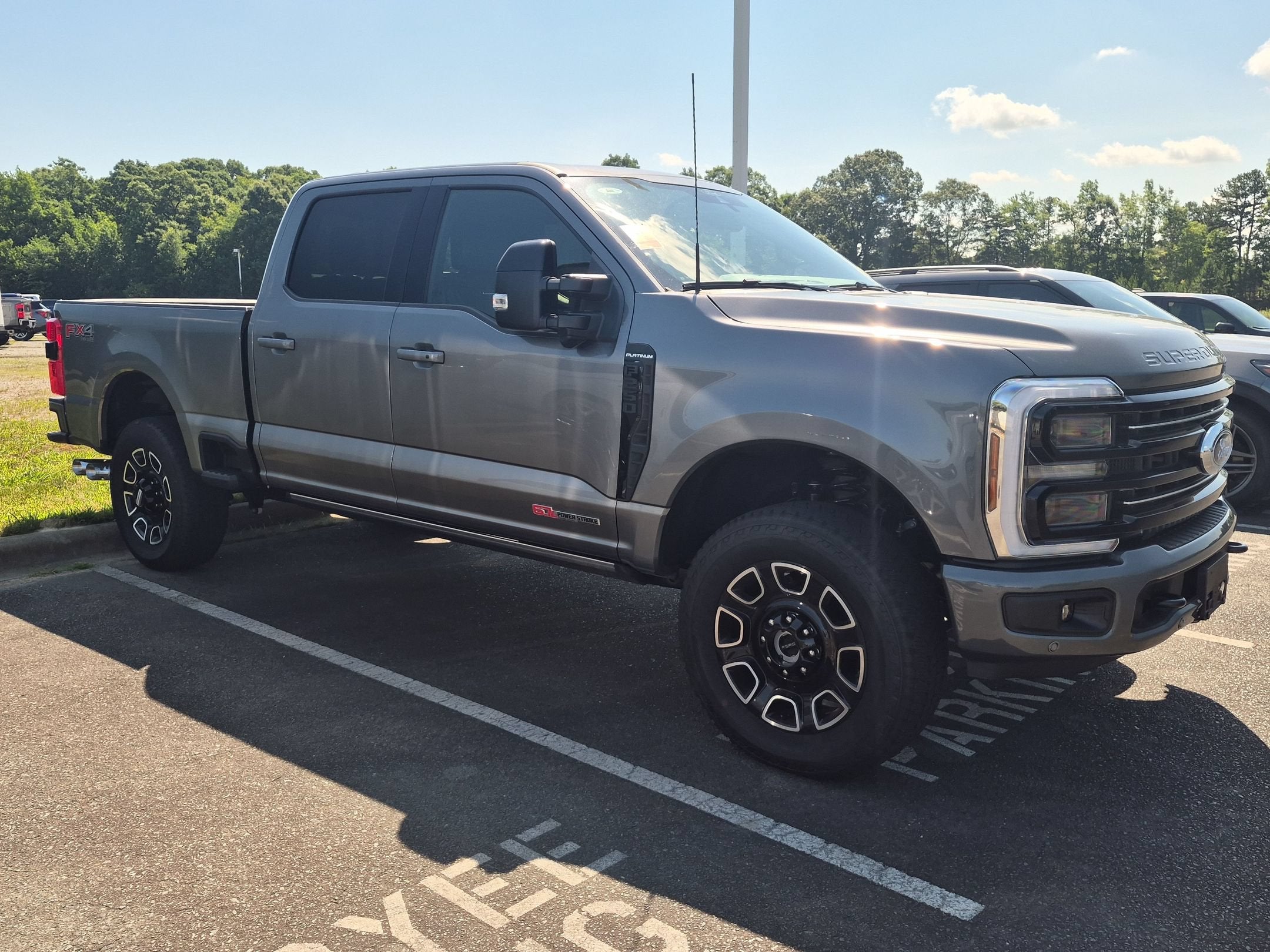2026 Ford Super Duty F-250 SRW Platinum