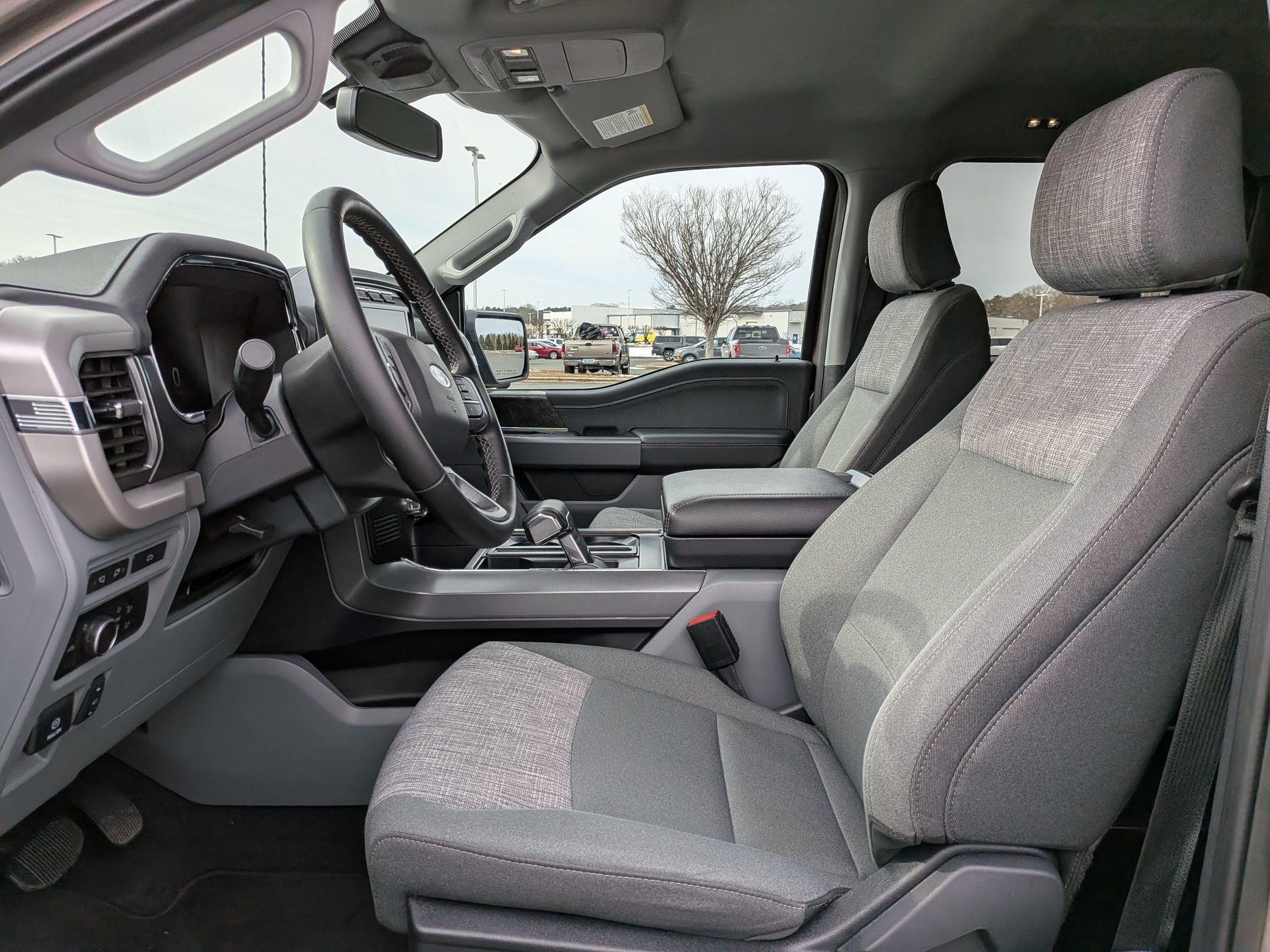 2023 Ford F-150 Lightning XLT