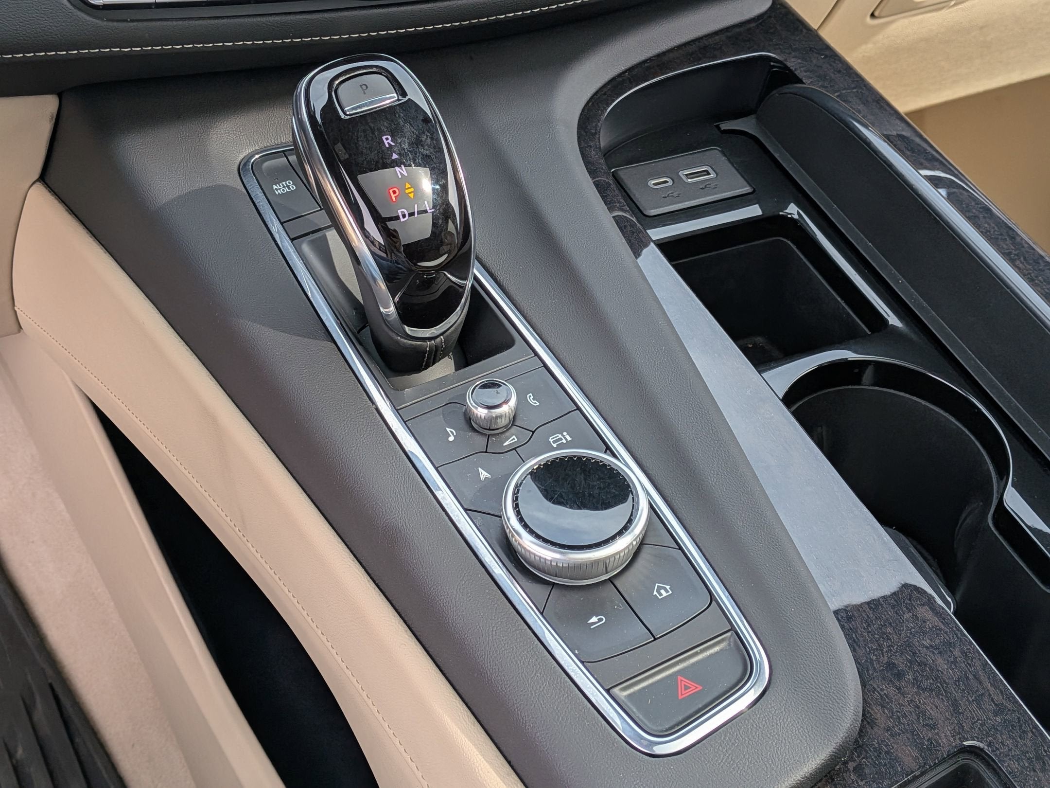 2023 Cadillac Escalade ESV 4WD Premium Luxury