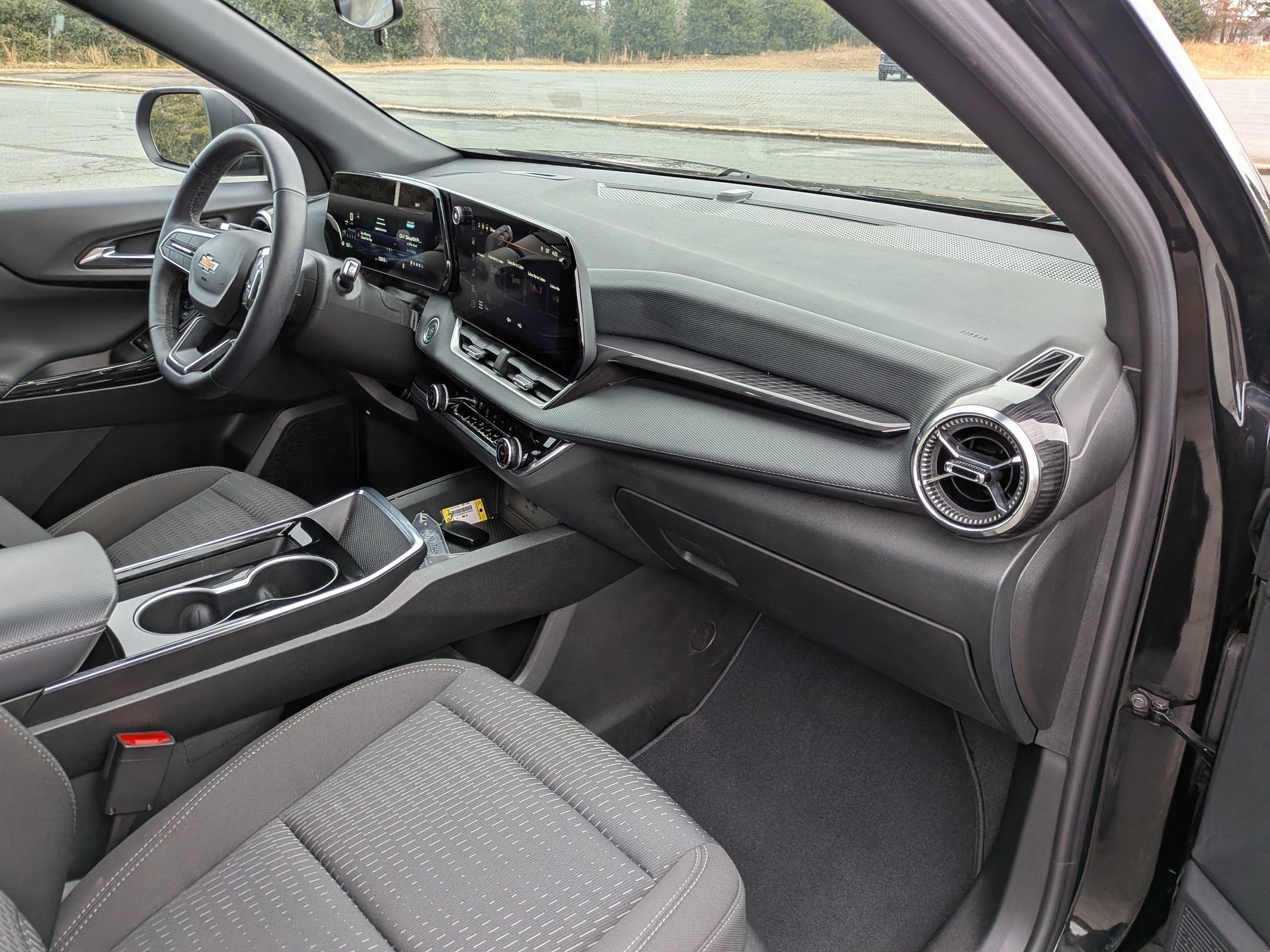 2025 Chevrolet Equinox FWD LT